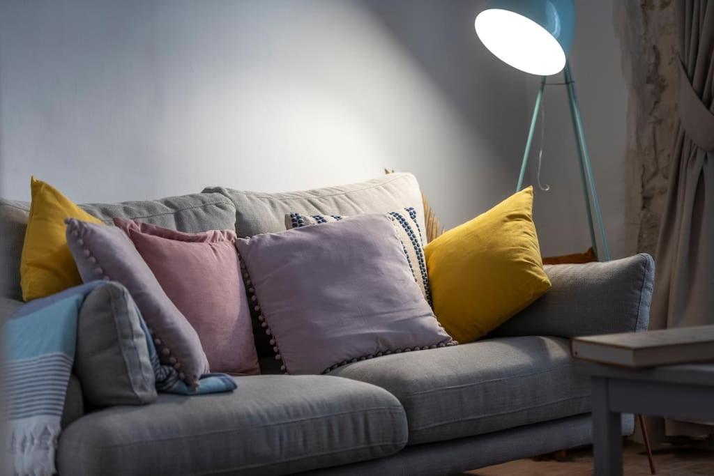 Flora-Heartbeat Old City Three Bedrooms Apartment 두브로브니크 외부 사진