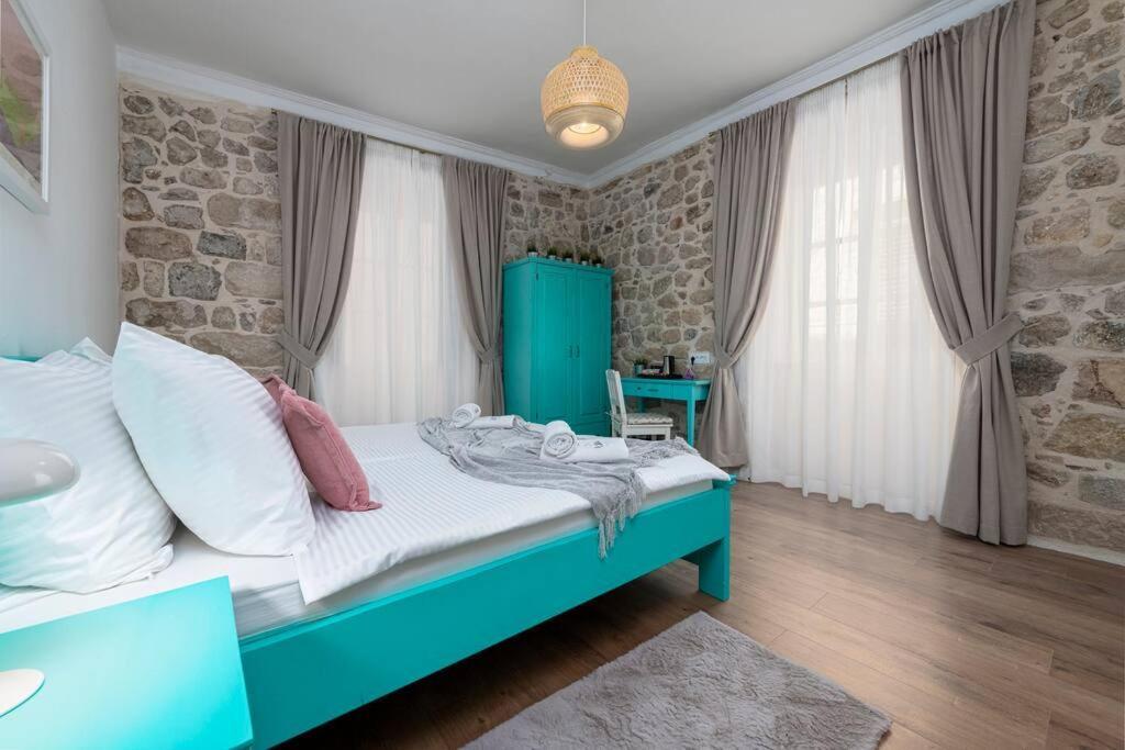 Flora-Heartbeat Old City Three Bedrooms Apartment 두브로브니크 외부 사진